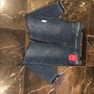 Distress denim leggings| medium wash